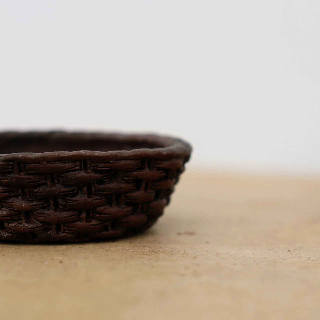 2" Japanese Tokoname Pot - Tani Ranzan Basket Weave (No. 1333) - Image 2