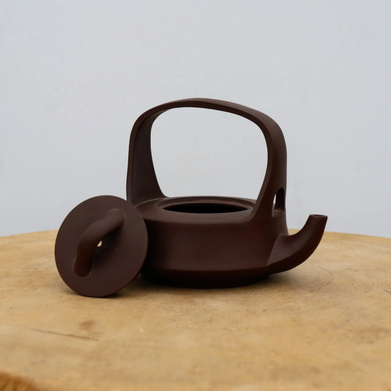 Handmade Yixing Tea Pot (No. 9) - Image 2